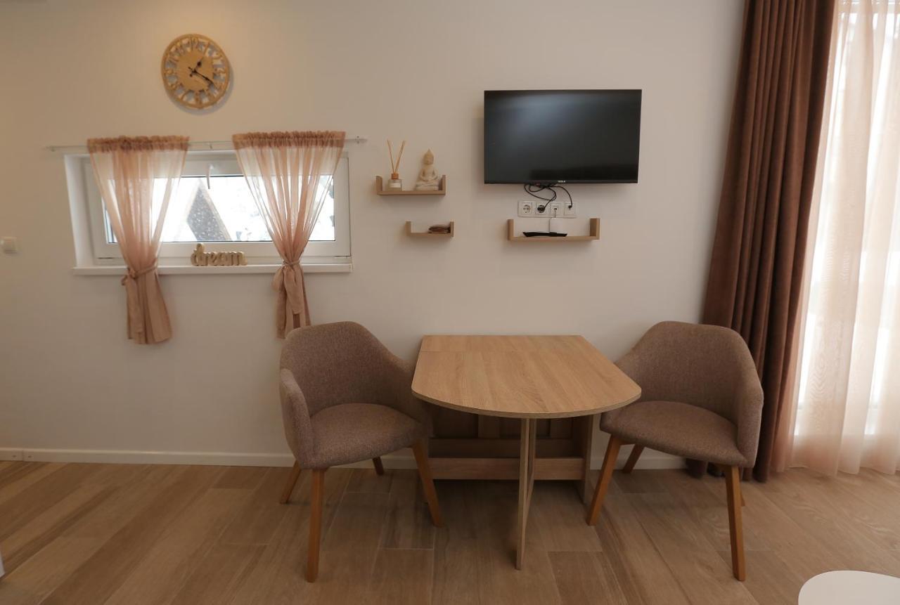 יהורינה Nest Apartment מראה חיצוני תמונה